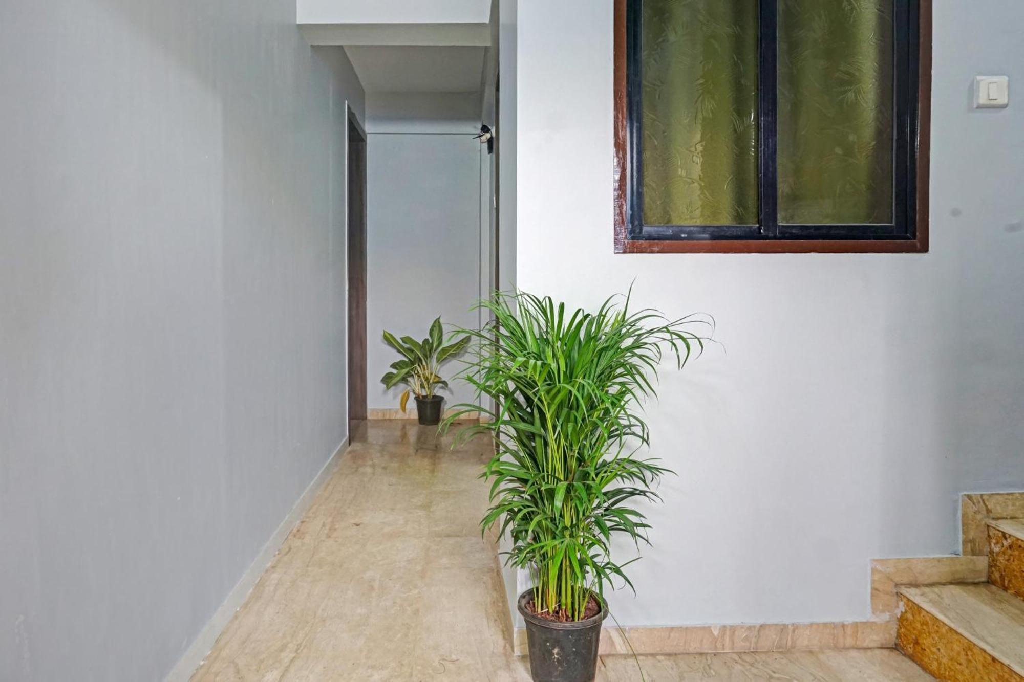 Collection O Baner Executive Stays Poona Buitenkant foto